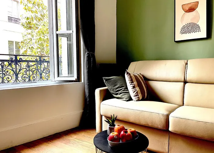 Charmant Studio Beaux Volumes #1